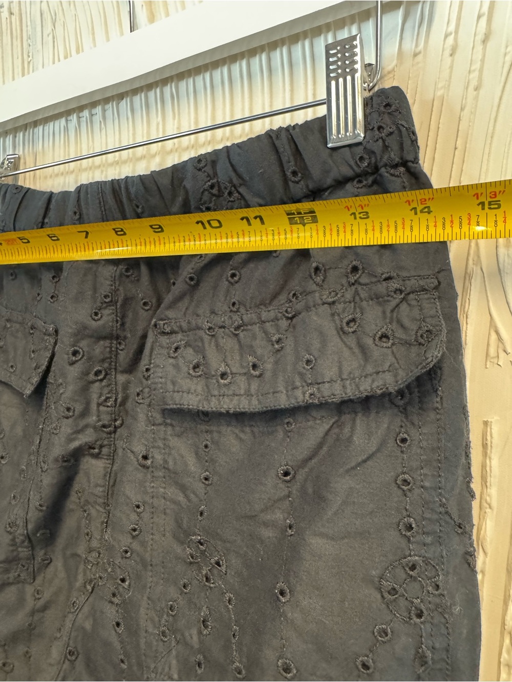 GAP Black Eyelet Cargo Pants N0855 - Picture 6 of 7
